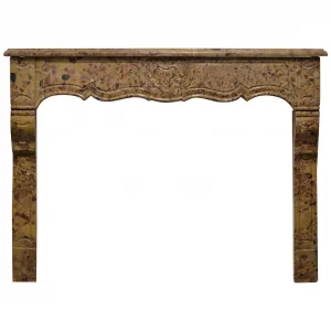 Breche d'Aleppe Kaminsims