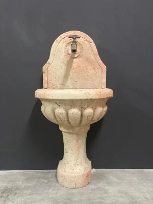 Paar antike italienische Marmor-Brunnen