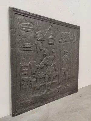 Antike Kaminplatte / Rückwand "Zwei Männer im Gespräch"