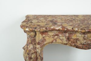 Breche d'Alep-Louis XV-Kaminsims