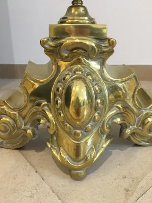 Beeindruckendes Set Kaminböcke / Feuerböcke aus Messing