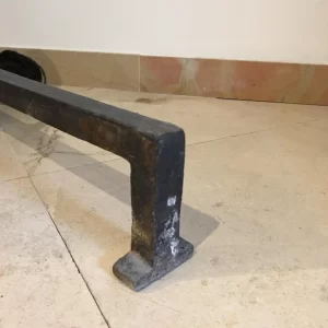 Beeindruckendes Set Kaminböcke / Feuerböcke aus Messing