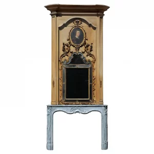 Fantastischer grauer Kaminsims