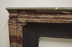 Markanter Campan-Marmor-Kamin