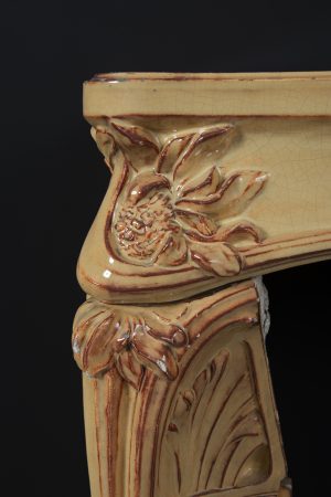 Gekachelter Kaminsims