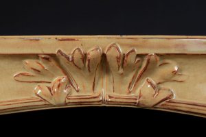 Gekachelter Kaminsims